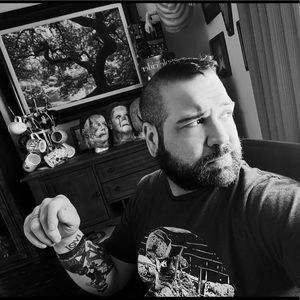 Meet your Posher, Wayne